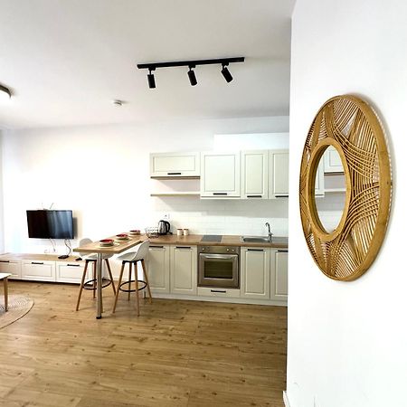 Apartment In The Heart Of Old Bazaar, Tirana - Hana Apartments Экстерьер фото